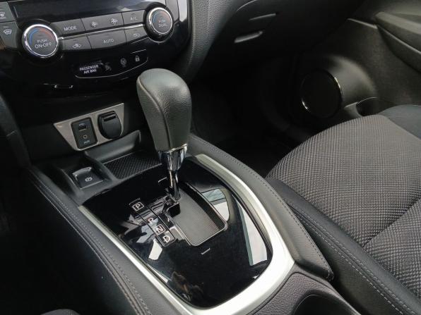 Nissan Qashqai II с пробегом 2018 года, цена 1 849 000 рублей, 77909 км, внедорожник, Автокод Объявления