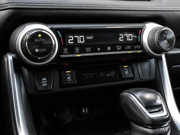 Toyota RAV4 V (XA50) с пробегом 2020 года, цена 3 169 000 рублей, 157208 км, внедорожник, Автокод Объявления
