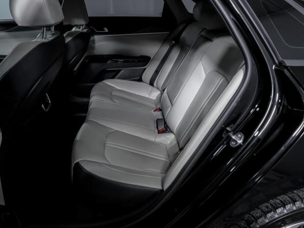 Kia K5 III с пробегом 2022 года, цена 2 915 000 рублей, 48629 км, седан, Автокод Объявления