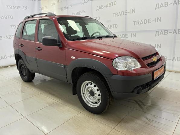 Chevrolet Niva I Рестайлинг с пробегом 2019 года, цена 825 000 рублей, 44000 км, внедорожник, Автокод Объявления