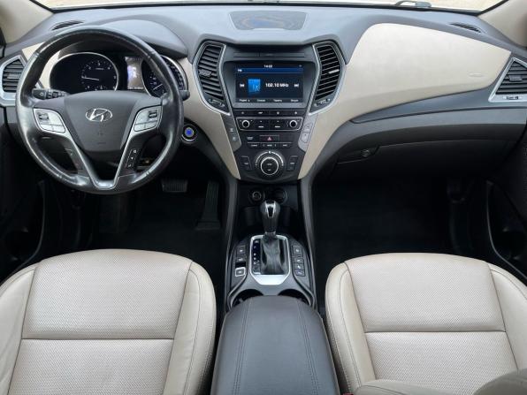 Hyundai Santa Fe III Рестайлинг с пробегом 2018 года, цена 2 390 000 рублей, 122000 км, внедорожник, Автокод Объявления