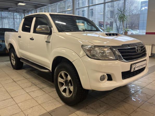 Toyota Hilux VII с пробегом 2011 года, цена 1 989 000 рублей, 370533 км, пикап, Автокод Объявления