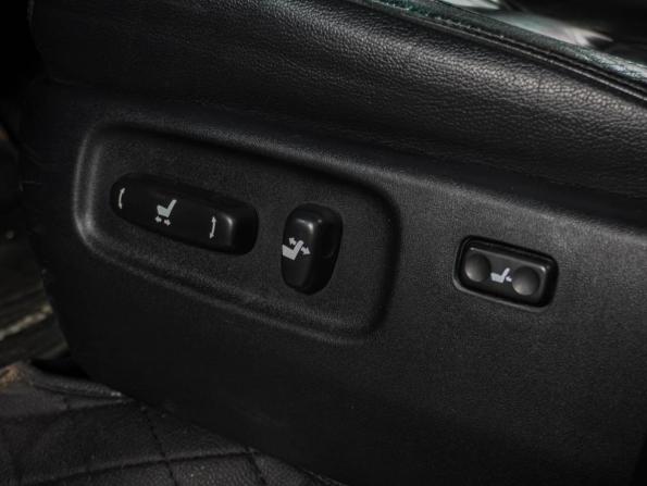 Toyota Land Cruiser 200 Series с пробегом 2011 года, цена 3 499 000 рублей, 274465 км, внедорожник, Автокод Объявления