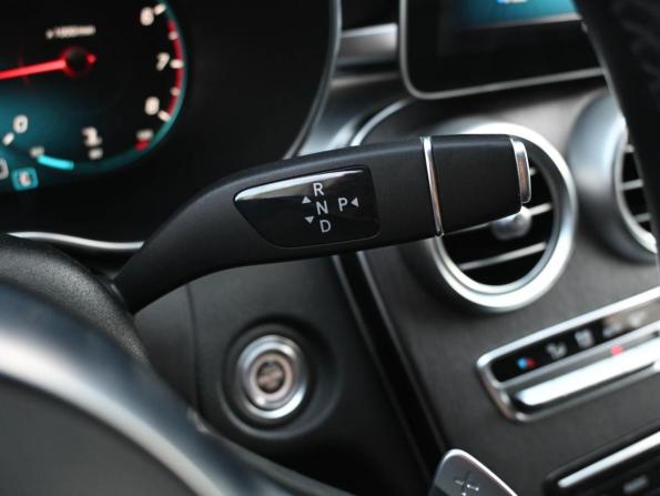 Mercedes-Benz C-Класс IV (W205) Рестайлинг с пробегом 2018 года, цена 2 799 000 рублей, 172957 км, седан, Автокод Объявления