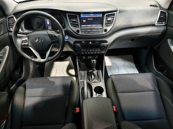 Hyundai Tucson III с пробегом 2018 года, цена 1 815 000 рублей, 204739 км, внедорожник, Автокод Объявления