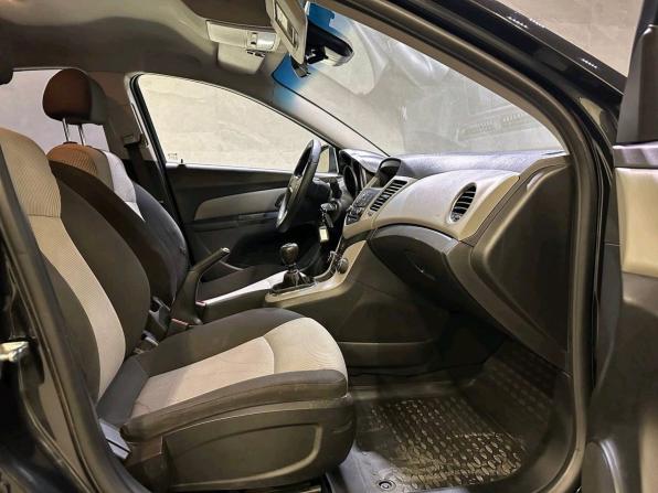 Chevrolet Cruze I с пробегом 2011 года, цена 572 000 рублей, 224862 км, седан, Автокод Объявления