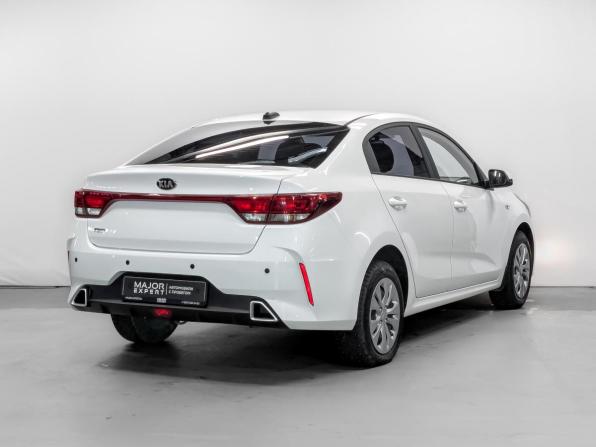 Kia Rio IV Рестайлинг с пробегом 2021 года, цена 1 725 000 рублей, 35989 км, седан, Автокод Объявления