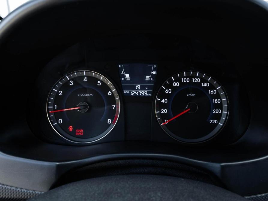 Hyundai Solaris I Ставрополь  - изображение 17
