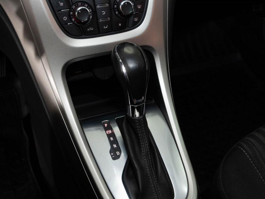 Opel Astra J Казань  - изображение 13
