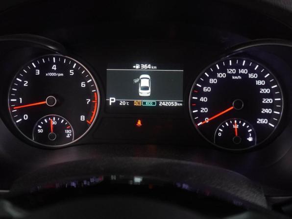 Kia Optima IV Рестайлинг с пробегом 2018 года, цена 1 799 000 рублей, 242053 км, седан, Автокод Объявления