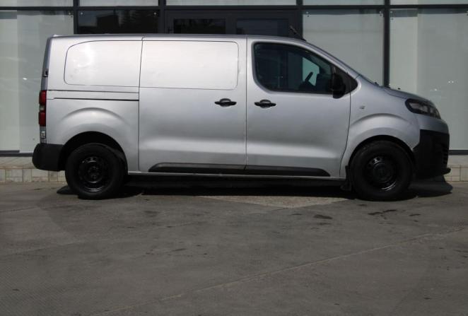 Citroen Jumpy III с пробегом 2018 года, цена 1 245 000 рублей, 317741 км, фургон, Автокод Объявления