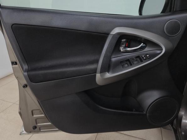 Toyota RAV4 III (XA30) Рестайлинг с пробегом 2010 года, цена 1 370 000 рублей, 130858 км, внедорожник, Автокод Объявления