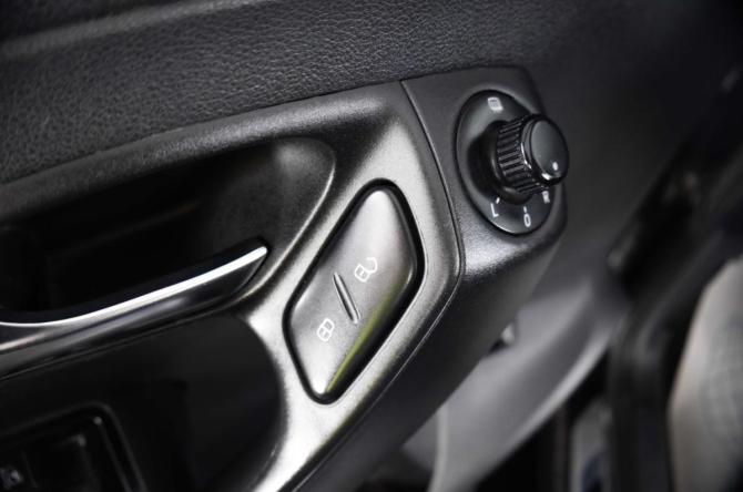 Volkswagen Polo V с пробегом 2013 года, цена 829 000 рублей, 212456 км, седан, Автокод Объявления