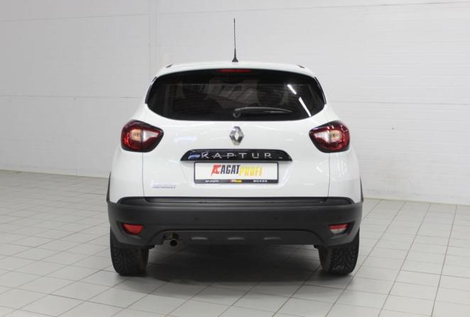 Renault Kaptur I с пробегом 2018 года, цена 995 000 рублей, 158795 км, внедорожник, Автокод Объявления