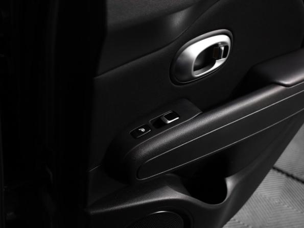 Kia Soul II Рестайлинг с пробегом 2017 года, цена 1 249 000 рублей, 231256 км, хэтчбек, Автокод Объявления