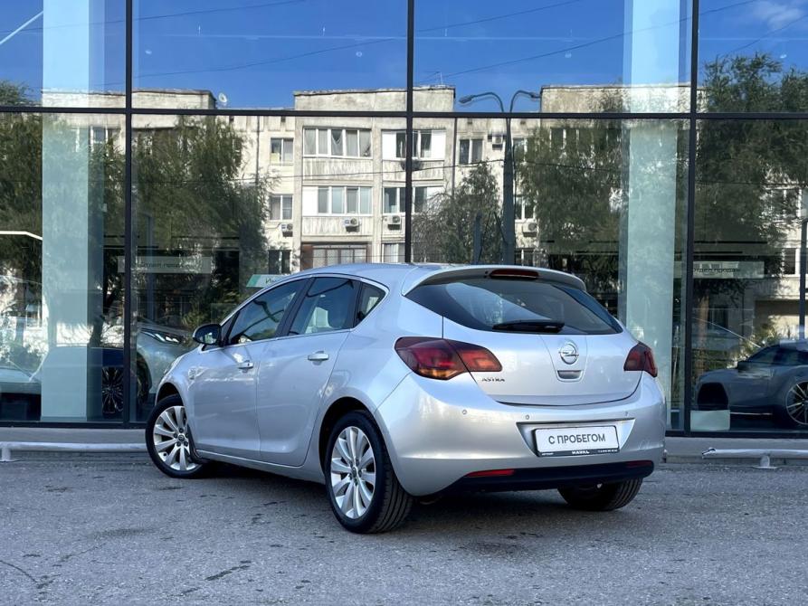 Opel Astra J Самара  - изображение 7