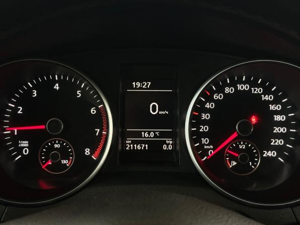 Volkswagen Golf VI с пробегом 2012 года, цена 795 000 рублей, 211666 км, хэтчбек, Автокод Объявления
