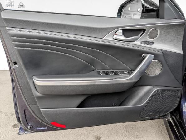 Kia Stinger I Рестайлинг с пробегом 2021 года, цена 3 295 000 рублей, 92876 км, лифтбек, Автокод Объявления
