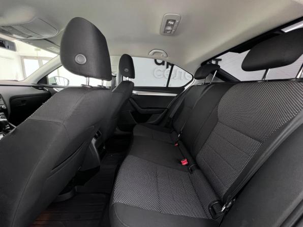 Skoda Octavia III (A7) с пробегом 2014 года, цена 1 299 000 рублей, 207908 км, лифтбек, Автокод Объявления