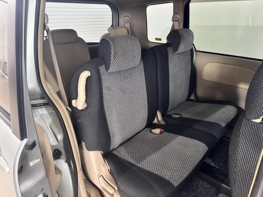 Toyota Sienta I Рестайлинг 1 Екатеринбург  - изображение 10