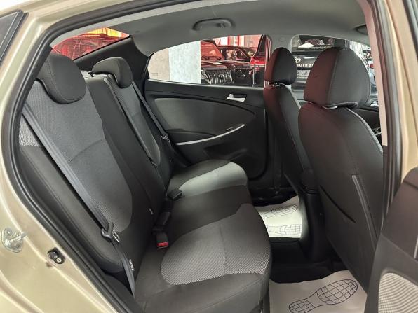 Hyundai Solaris I с пробегом 2013 года, цена 699 000 рублей, 172356 км, седан, Автокод Объявления