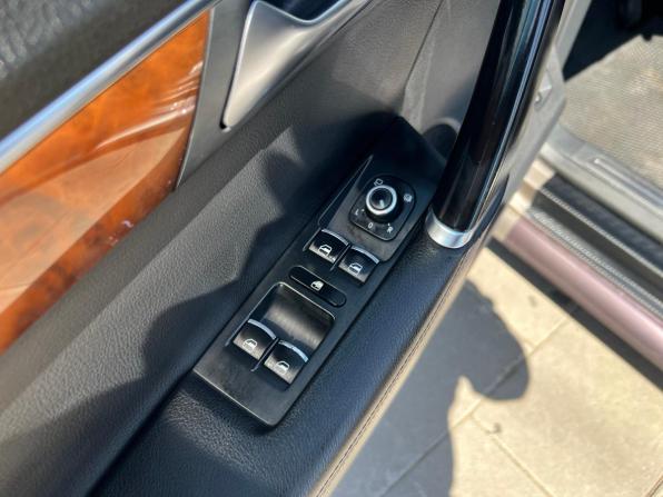 Volkswagen Passat B7 с пробегом 2011 года, цена 990 000 рублей, 222126 км, седан, Автокод Объявления