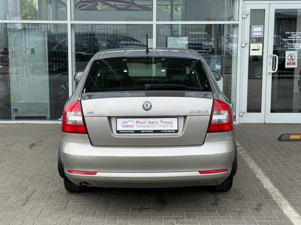 Skoda Octavia II (A5) Рестайлинг с пробегом 2013 года, цена 799 000 рублей, 244000 км, лифтбек, Автокод Объявления