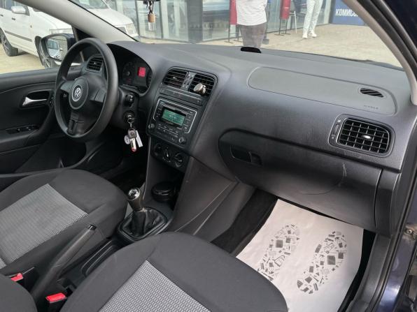 Volkswagen Polo V с пробегом 2012 года, цена 770 000 рублей, 205050 км, седан, Автокод Объявления