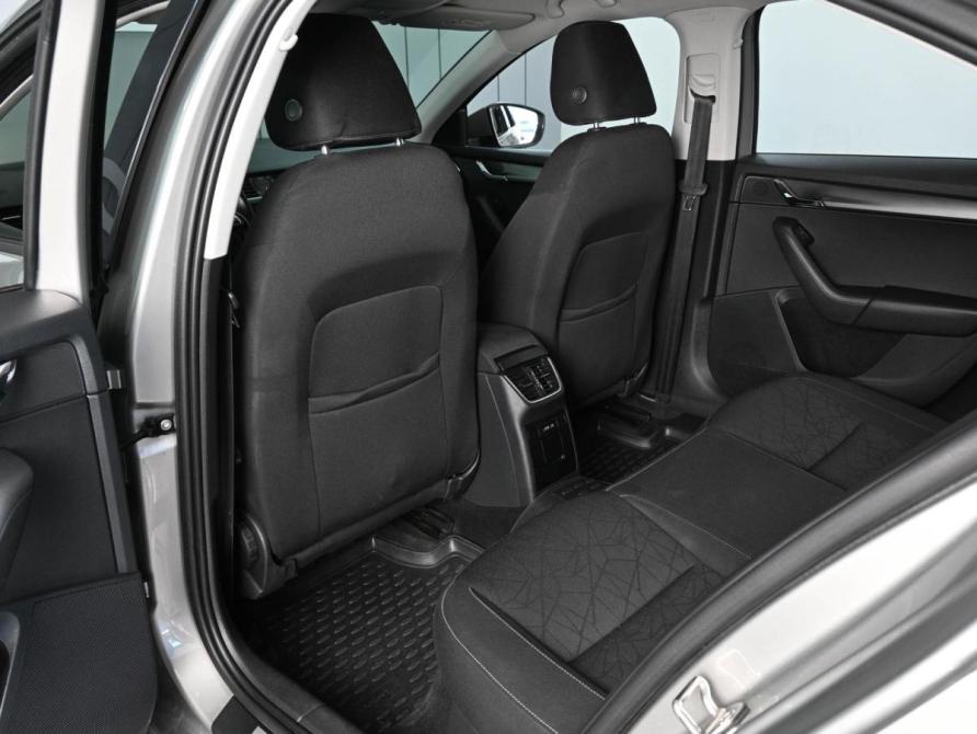 Skoda Octavia III (A7) Рестайлинг Ростов-на-Дону  - изображение 11