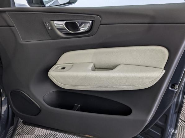 Volvo XC60 II с пробегом 2020 года, цена 3 900 000 рублей, 80596 км, внедорожник, Автокод Объявления