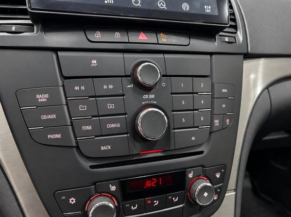 Opel Insignia I с пробегом 2010 года, цена 749 000 рублей, 142109 км, седан, Автокод Объявления