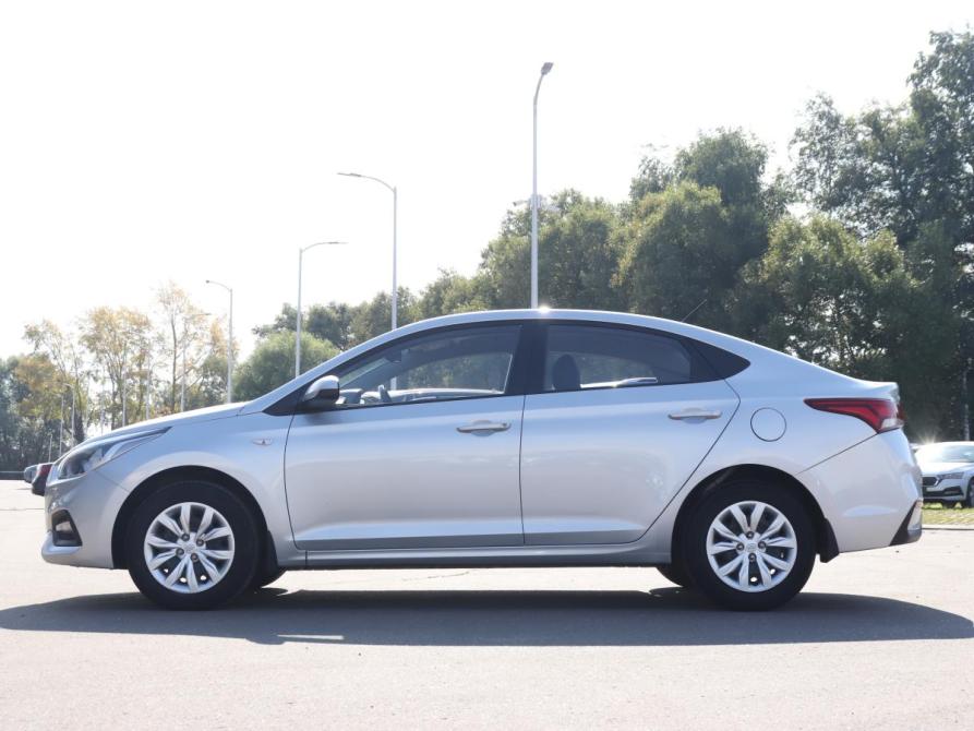 Hyundai Solaris II Москва  - изображение 8