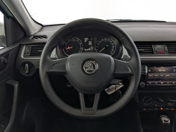 Skoda Rapid I Рестайлинг с пробегом 2019 года, цена 1 299 000 рублей, 134689 км, лифтбек, Автокод Объявления