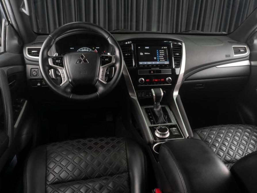 Mitsubishi Montero Sport III Рестайлинг Тюмень  - изображение 8