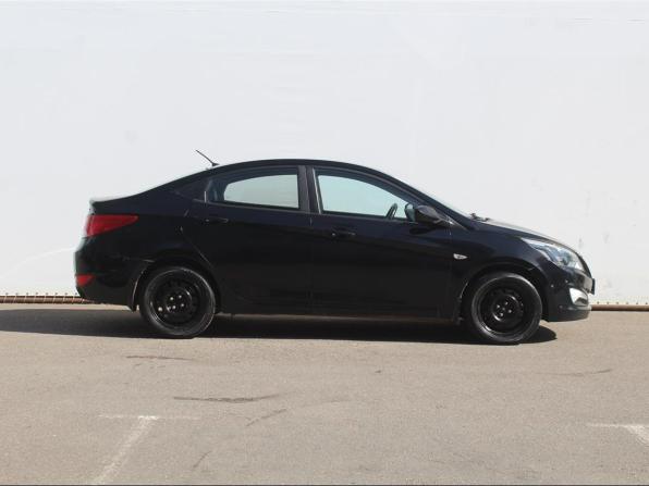 Hyundai Solaris I Рестайлинг с пробегом 2015 года, цена 810 000 рублей, 159266 км, седан, Автокод Объявления