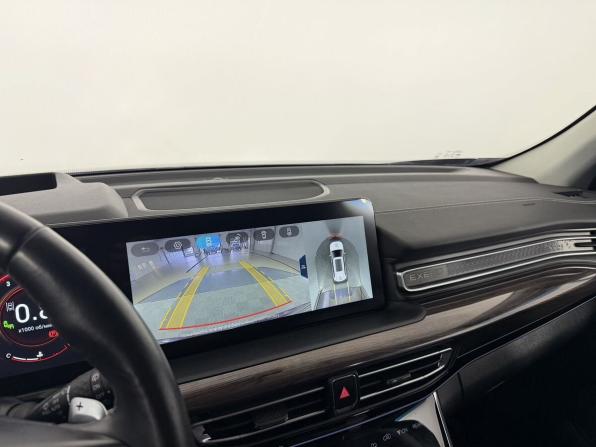Exeed VX I с пробегом 2022 года, цена 2 750 000 рублей, 43128 км, внедорожник, Автокод Объявления