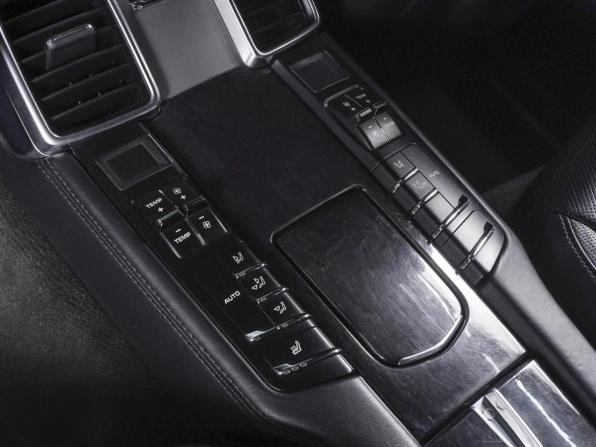 Porsche Panamera I с пробегом 2012 года, цена 2 299 000 рублей, 134828 км, лифтбек, Автокод Объявления