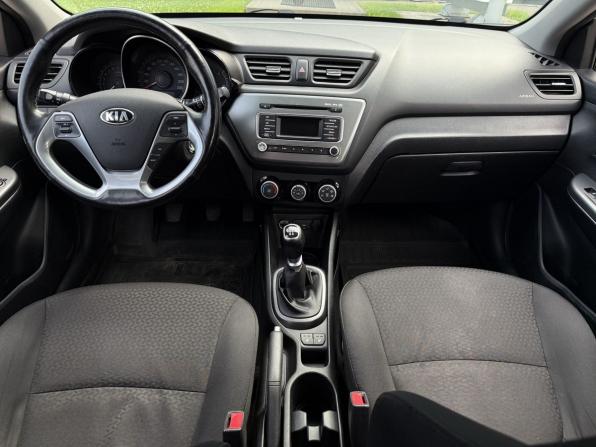Kia Rio III Рестайлинг с пробегом 2016 года, цена 720 000 рублей, 212492 км, хэтчбек, Автокод Объявления