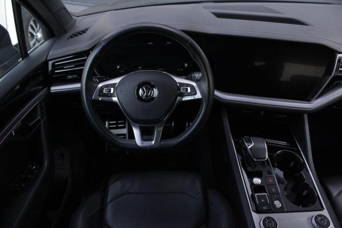 Volkswagen Touareg III с пробегом 2020 года, цена 6 700 000 рублей, 65244 км, внедорожник, Автокод Объявления