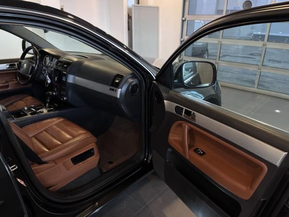 Volkswagen Touareg I с пробегом 2005 года, цена 768 000 рублей, 322443 км, внедорожник, Автокод Объявления