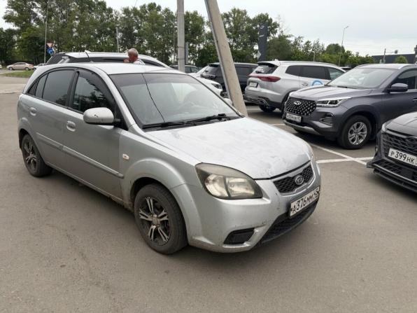 Kia Rio II Рестайлинг с пробегом 2010 года, цена 399 000 рублей, 420000 км, хэтчбек, Автокод Объявления