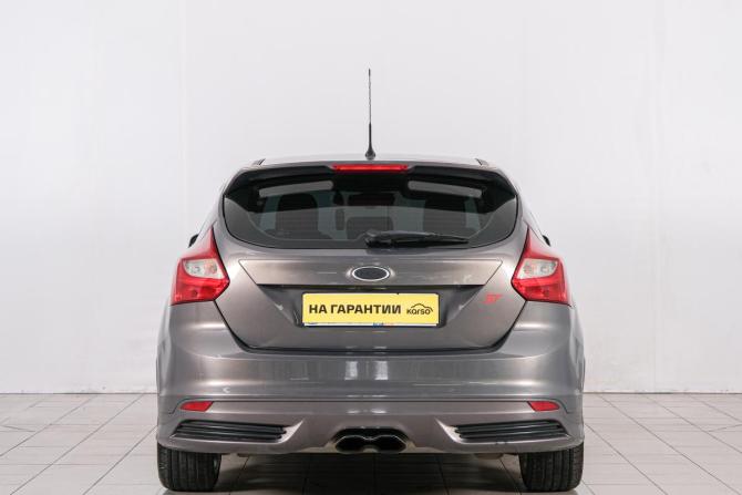 Ford Focus II Рестайлинг с пробегом 2011 года, цена 749 000 рублей, 221000 км, хэтчбек, Автокод Объявления