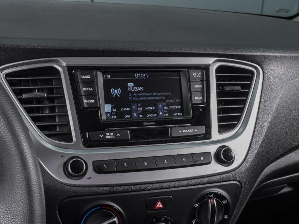 Hyundai Solaris II Рестайлинг с пробегом 2021 года, цена 1 590 000 рублей, 57922 км, седан, Автокод Объявления