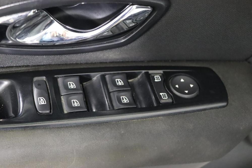 Renault Fluence I Рестайлинг Нижний Новгород  - изображение 12