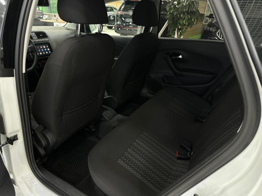 Volkswagen Polo V Рестайлинг Санкт-Петербург  - изображение 27
