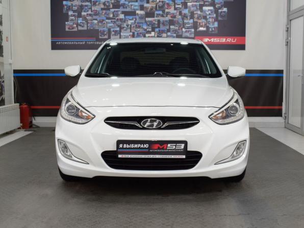 Hyundai Solaris I с пробегом 2013 года, цена 1 049 995 рублей, 92490 км, седан, Автокод Объявления
