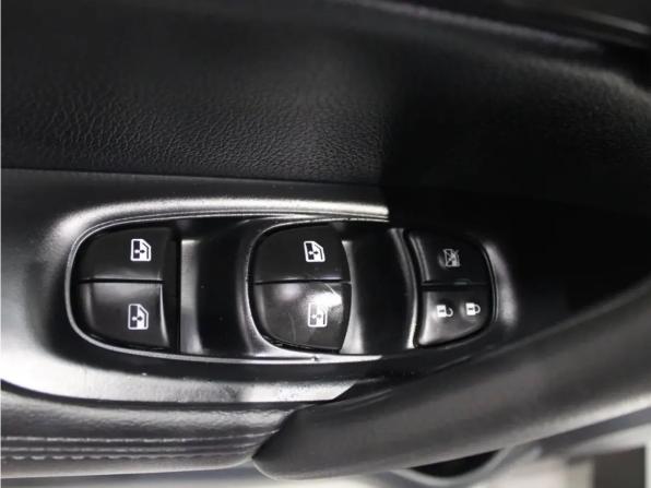 Nissan Qashqai II Рестайлинг с пробегом 2020 года, цена 1 285 000 рублей, 144000 км, внедорожник, Автокод Объявления