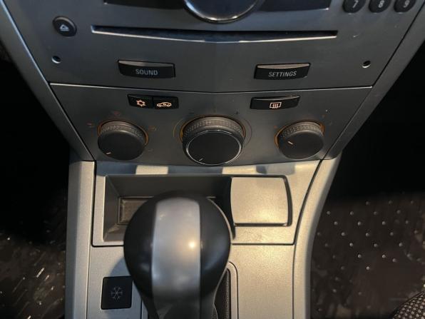 Opel Astra H Рестайлинг с пробегом 2010 года, цена 570 000 рублей, 166220 км, хэтчбек, Автокод Объявления