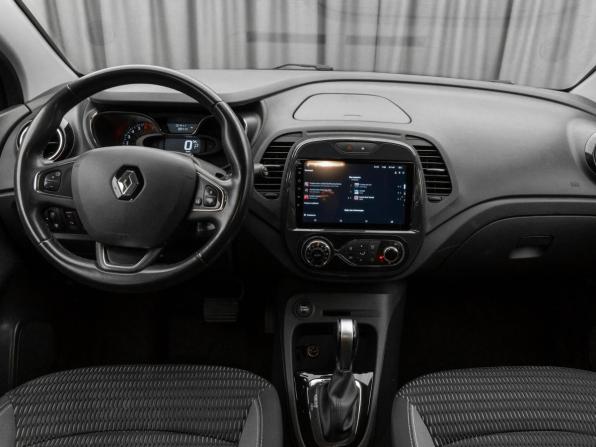 Renault Kaptur I с пробегом 2018 года, цена 1 020 000 рублей, 131348 км, внедорожник, Автокод Объявления