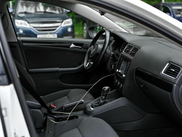 Volkswagen Jetta VI с пробегом 2013 года, цена 1 030 000 рублей, 143159 км, седан, Автокод Объявления